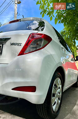 Хэтчбек Toyota Yaris 2013 в Львове