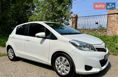 Toyota Yaris 2013