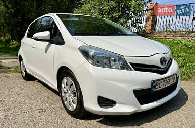 Хэтчбек Toyota Yaris 2013 в Львове