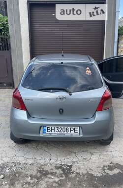 Хетчбек Toyota Yaris 2006 в Одесі