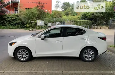 Toyota Yaris 2017