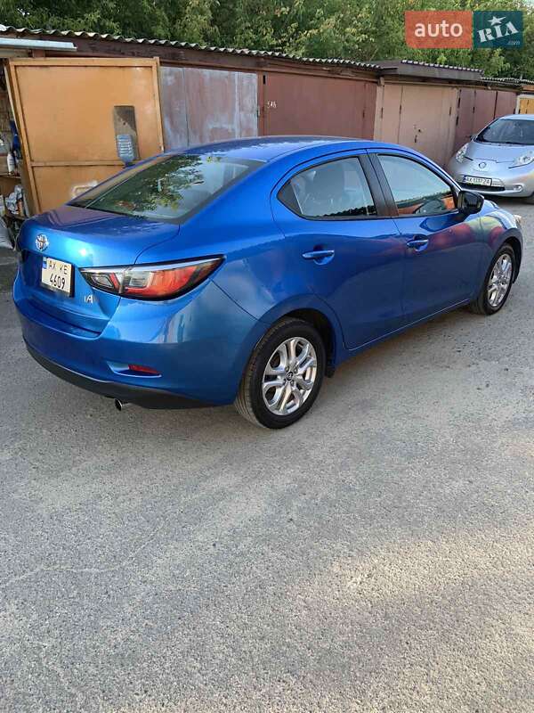 Седан Toyota Yaris 2017 в Харкові