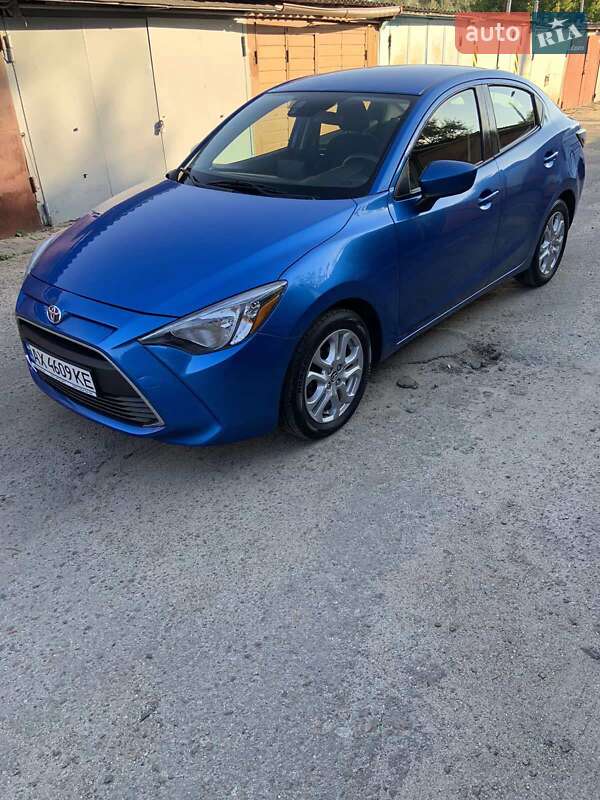 Седан Toyota Yaris 2017 в Харкові