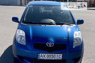 Хэтчбек Toyota Yaris 2007 в Харькове