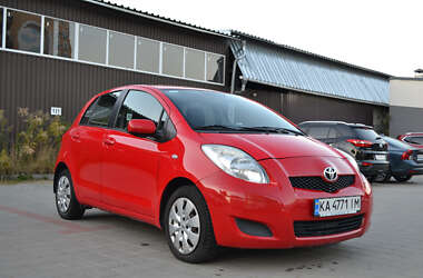 Хетчбек Toyota Yaris 2011 в Житомирі