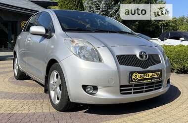 Хэтчбек Toyota Yaris 2006 в Львове