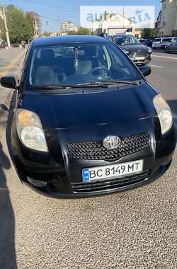 Хетчбек Toyota Yaris 2008 в Львові