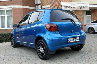 Хэтчбек Toyota Yaris 2003 в Одессе