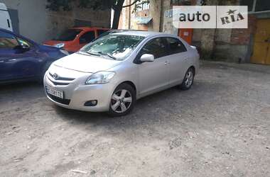 Toyota Yaris 2008