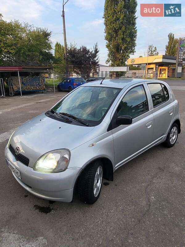 Хетчбек Toyota Yaris 2000 в Чорноморську фото 4 Хетчбек Toyota Yaris 2000 в Чорноморську