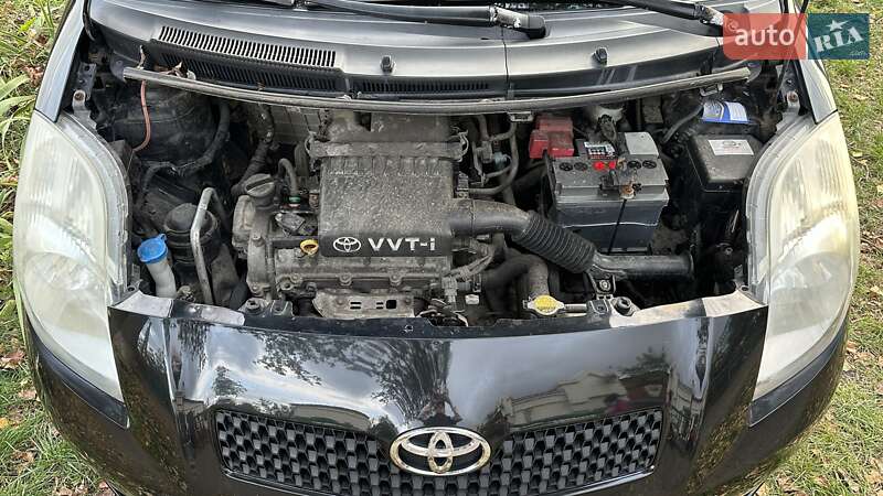 Хетчбек Toyota Yaris 2008 в Сквирі