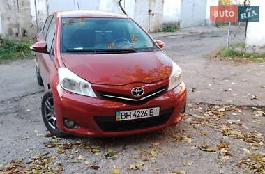 Toyota Yaris 2012