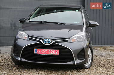 Хэтчбек Toyota Yaris 2015 в Трускавце