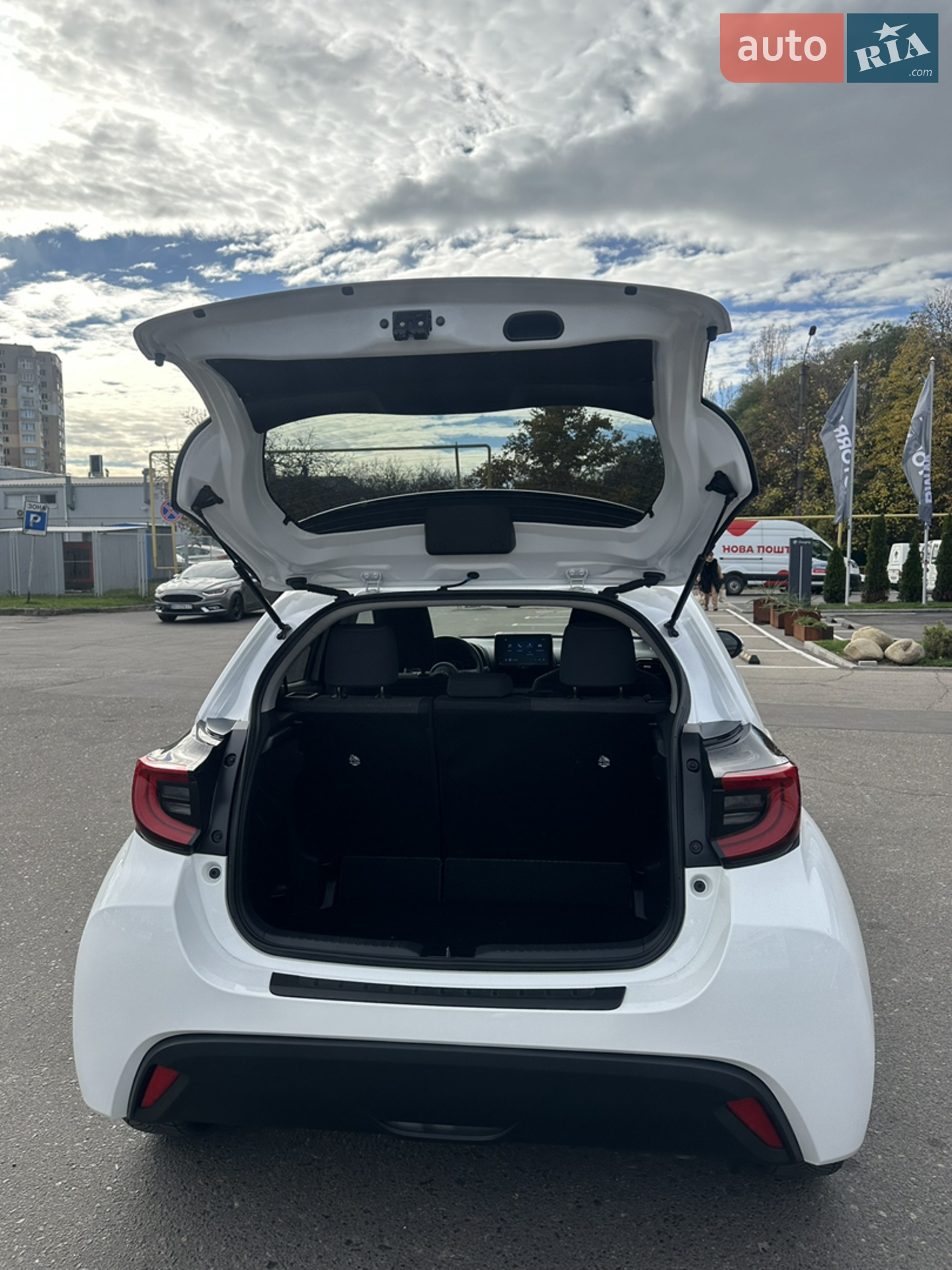 2024 Toyota Yaris - мініатюра 25
