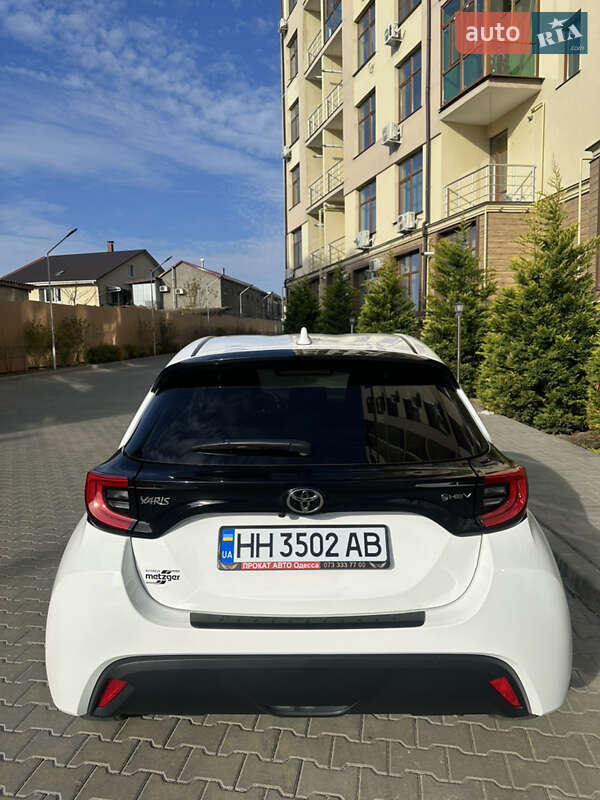 Хэтчбек Toyota Yaris 2024 в Одессе