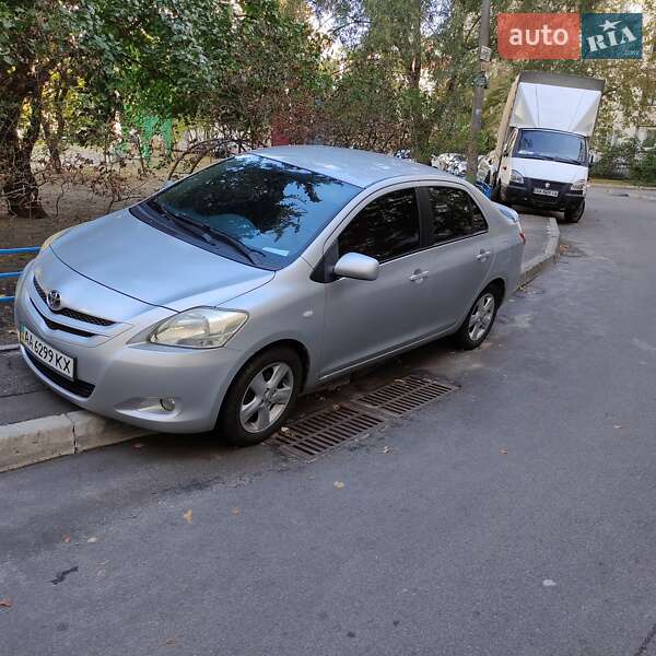 Toyota Yaris 2007