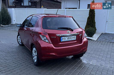 Хетчбек Toyota Yaris 2012 в Хмельницькому