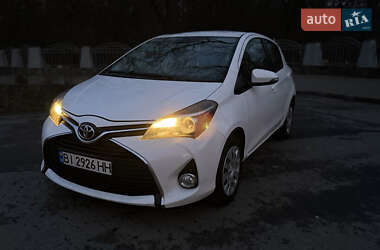 Хетчбек Toyota Yaris 2014 в Полтаві