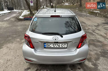 Хетчбек Toyota Yaris 2013 в Львові