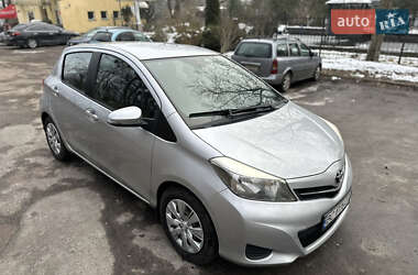 Хетчбек Toyota Yaris 2013 в Львові