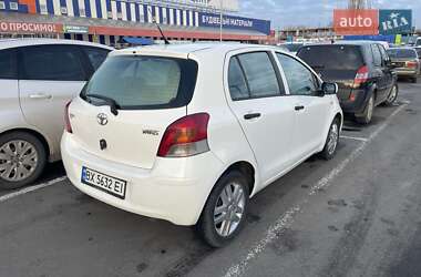 Хетчбек Toyota Yaris 2009 в Рівному