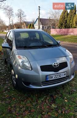 Toyota Yaris 2007