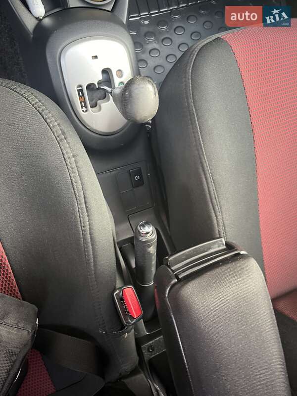 Хетчбек Toyota Yaris 2006 в Чорноморську