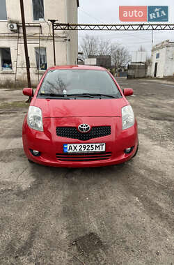 Хэтчбек Toyota Yaris 2006 в Мерефа