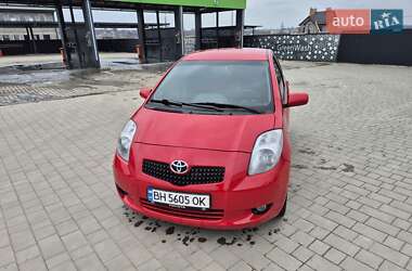 Хэтчбек Toyota Yaris 2008 в Каменец-Подольском