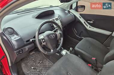 Хэтчбек Toyota Yaris 2008 в Каменец-Подольском