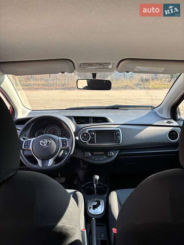 Хетчбек Toyota Yaris 2011 в Кременчуці