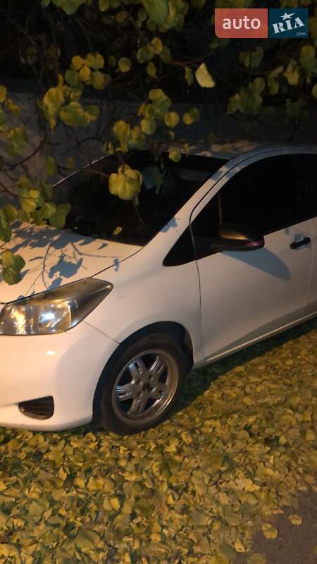 Toyota Yaris 2014