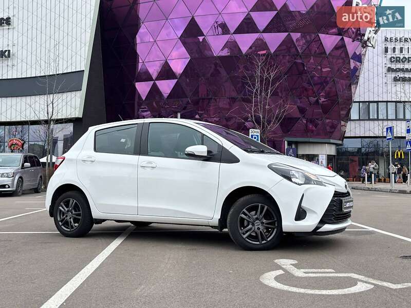Хетчбек Toyota Yaris 2019 в Києві