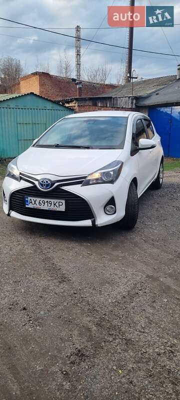 Хетчбек Toyota Yaris 2016 в Харкові