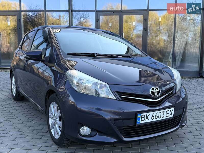 Toyota Yaris 2013