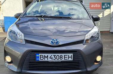 Хетчбек Toyota Yaris 2013 в Кам'янському