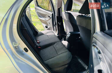 Хэтчбек Toyota Yaris 2022 в 