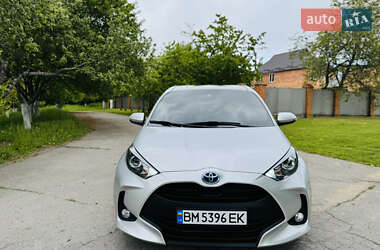 Хэтчбек Toyota Yaris 2020 в 