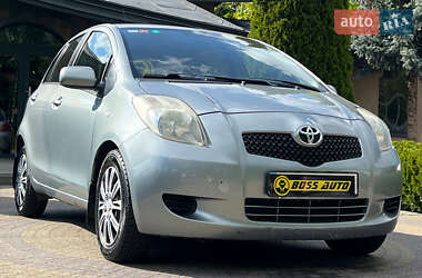 Хэтчбек Toyota Yaris 2006 в Львове