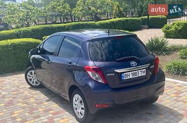 Хэтчбек Toyota Yaris 2011 в Белгороде-Днестровском
