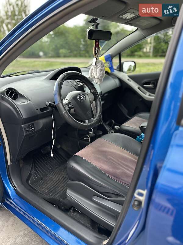 Хетчбек Toyota Yaris 2008 в Одесі