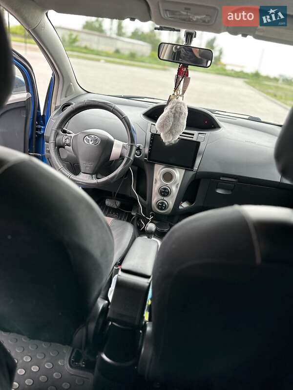 Хетчбек Toyota Yaris 2008 в Одесі