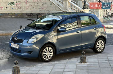 Хетчбек Toyota Yaris 2006 в Одесі