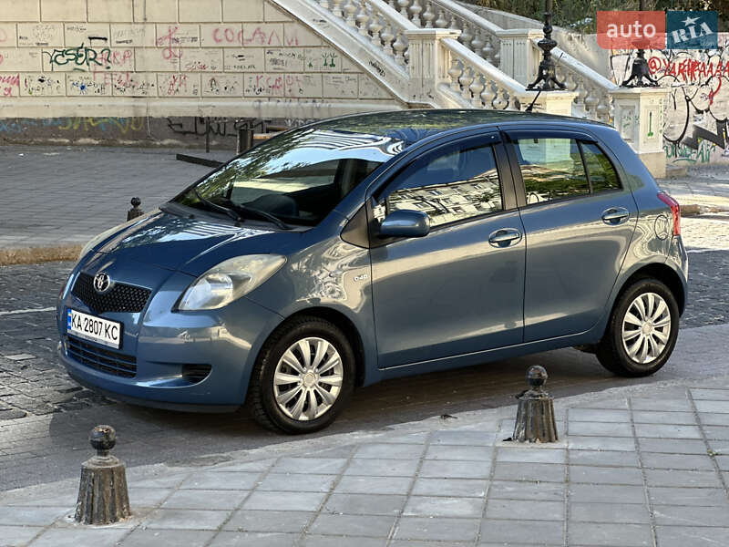 Toyota Yaris 2006