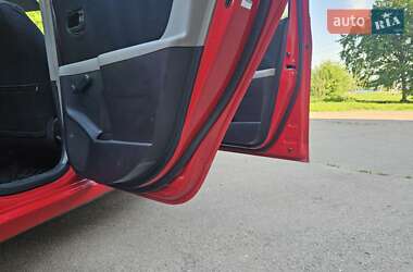 Хетчбек Toyota Yaris 2009 в 