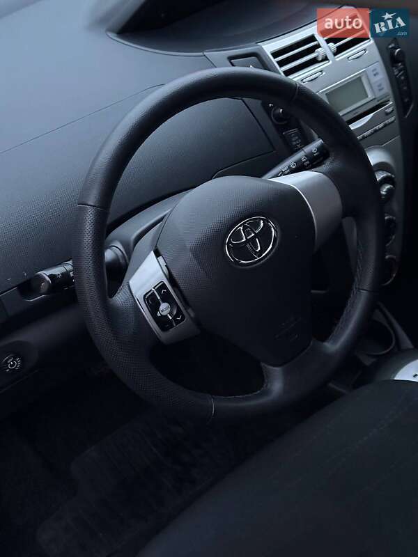 Хэтчбек Toyota Yaris 2007 в Белой Церкви