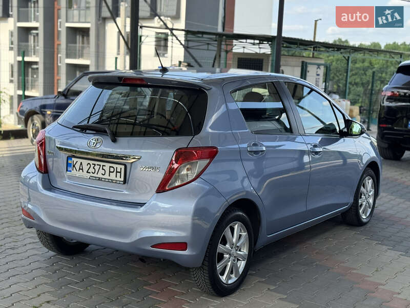 Хетчбек Toyota Yaris 2012 в Вінниці