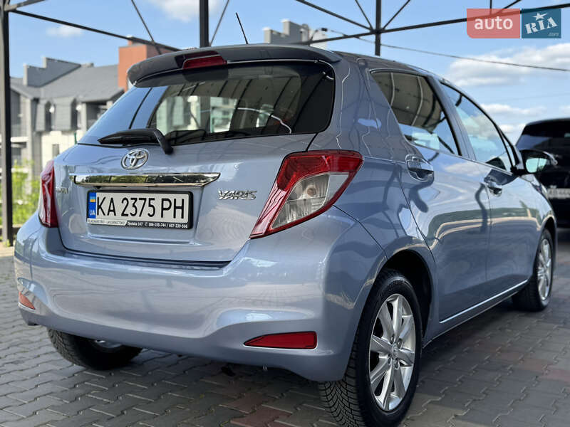 Хетчбек Toyota Yaris 2012 в Вінниці