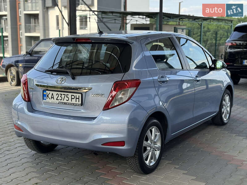 Хетчбек Toyota Yaris 2012 в Вінниці