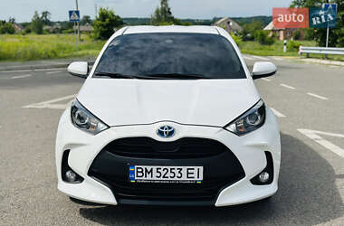 Хэтчбек Toyota Yaris 2022 в 